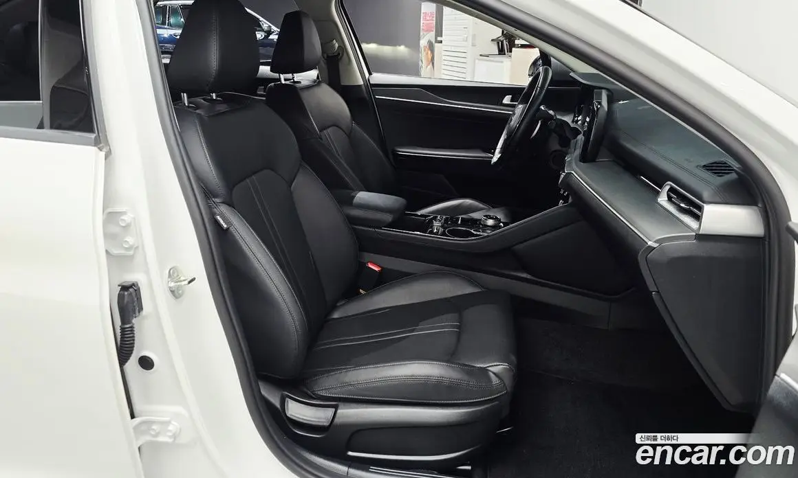 Kia K5 (Optima) 2023 2.0 автомат (гидро), фото 16 Kia K5 (Optima) 2023 2.0 автомат (гидро), фото 16
