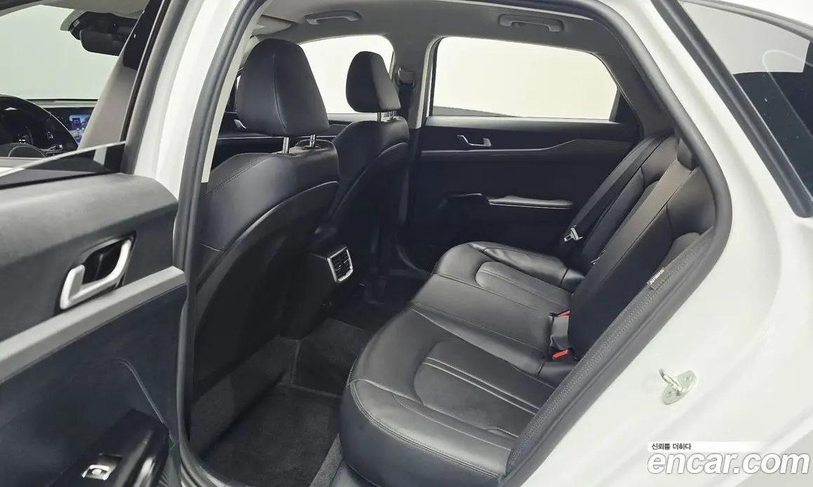 Kia K5 (Optima) 2023 2.0 автомат (гидро), фото 17 Kia K5 (Optima) 2023 2.0 автомат (гидро), фото 17