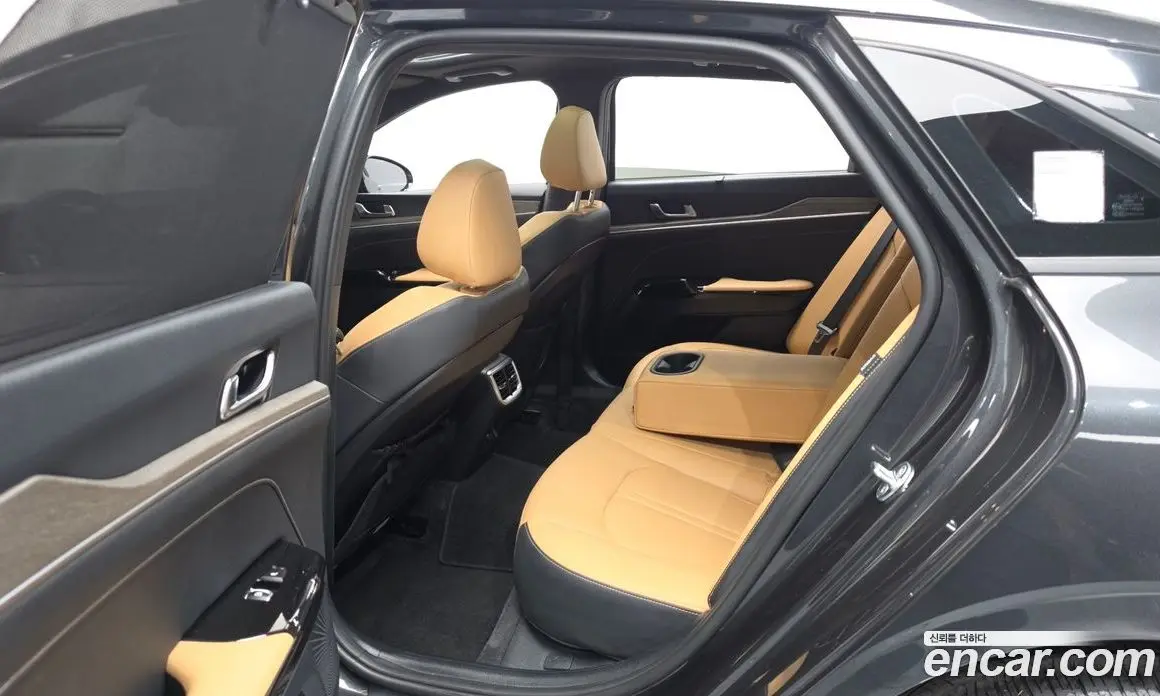 Kia K5 (Optima) 2023 2.0 автомат (гидро), фото 18 Kia K5 (Optima) 2023 2.0 автомат (гидро), фото 18