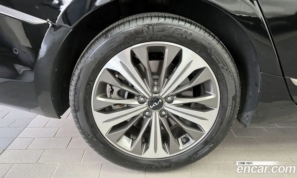 Kia K8 2023 3.5 автомат (гидро), фото 5 Kia K8 2023 3.5 автомат (гидро), фото 5