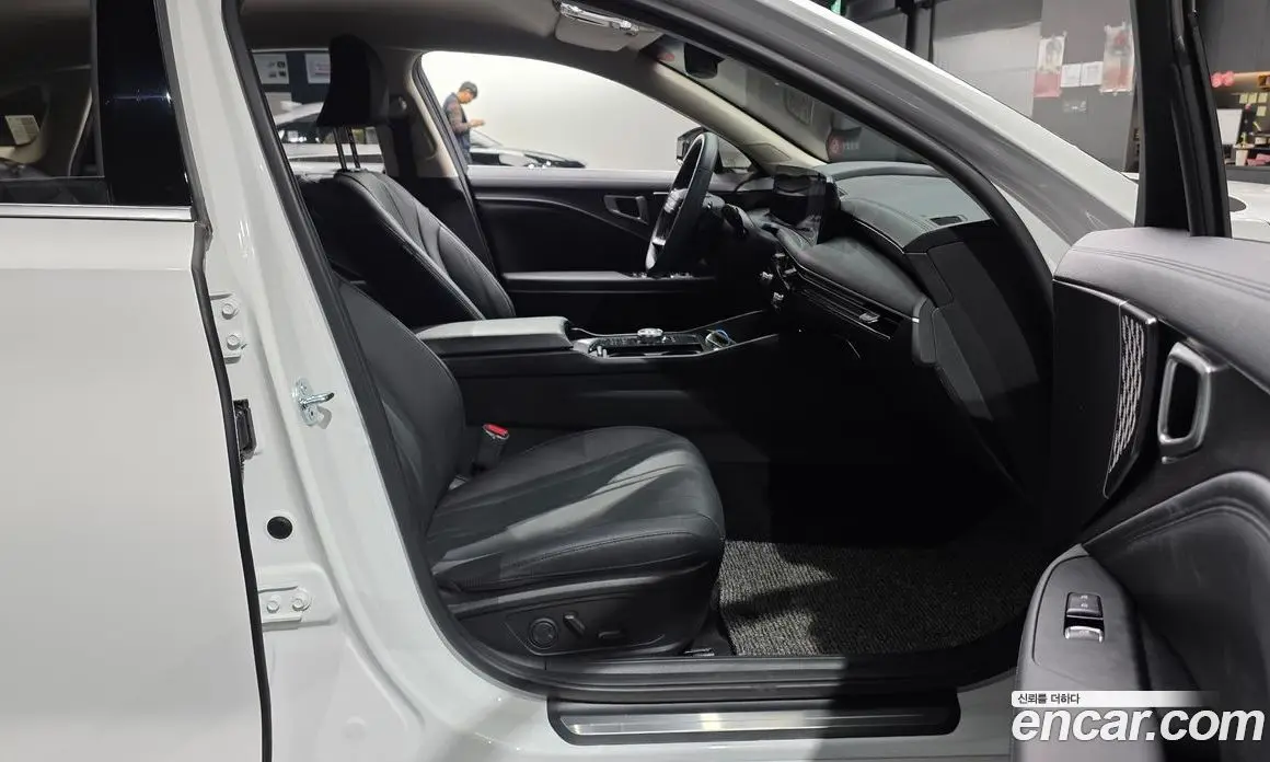 Kia K8 2025 2.5 автомат (гидро), фото 16 Kia K8 2025 2.5 автомат (гидро), фото 16