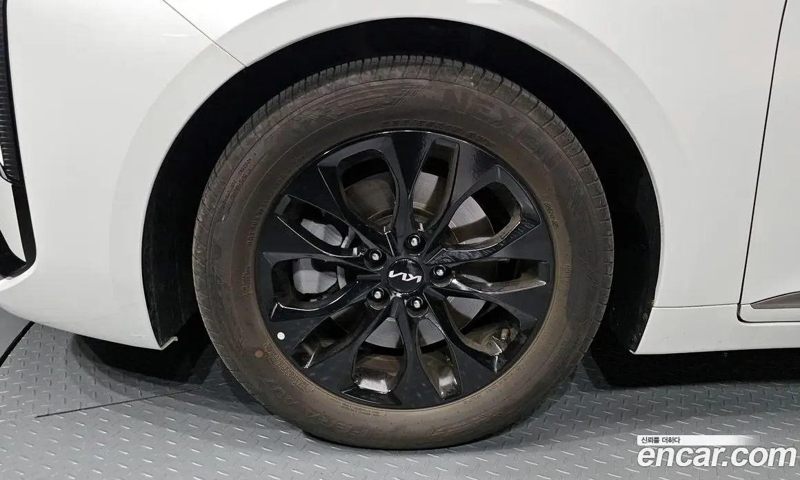 Kia K8 2025 2.5 автомат (гидро), фото 5 Kia K8 2025 2.5 автомат (гидро), фото 5