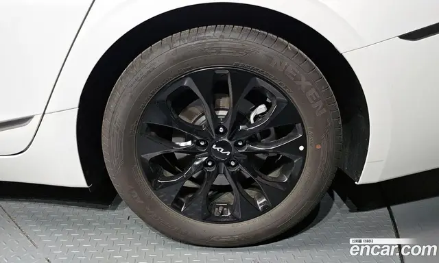 Kia K8 2025 2.5 автомат (гидро), миниатюра 7 Kia K8 2025 2.5 автомат (гидро), миниатюра 7