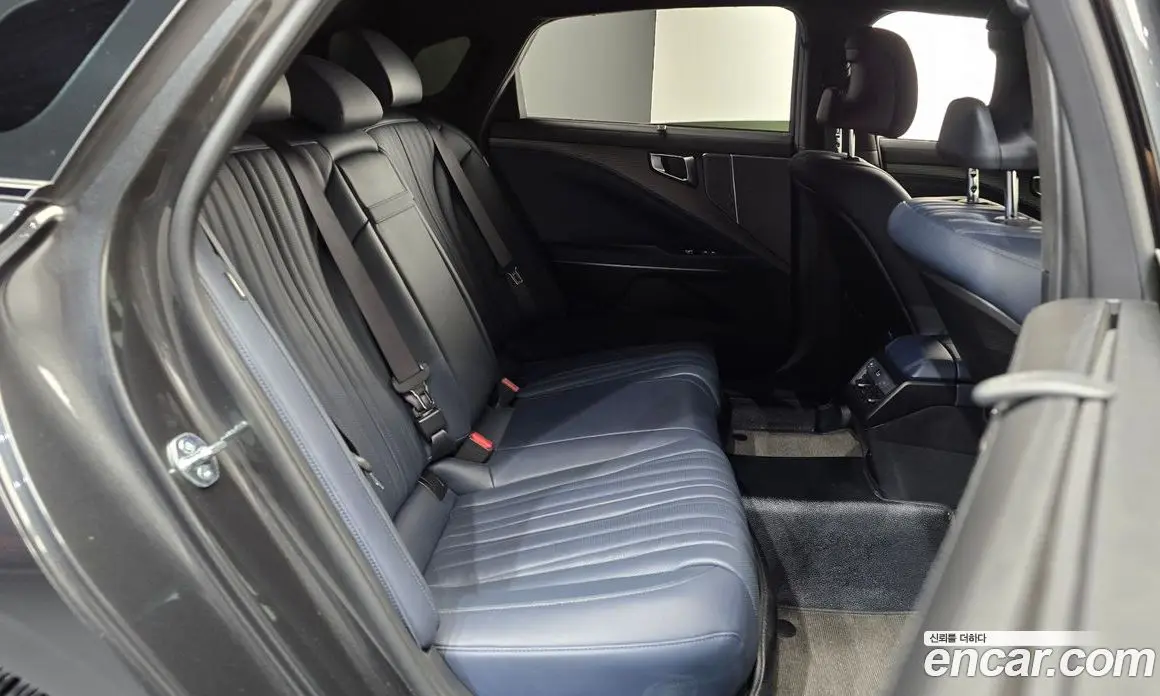 Kia K8 2025 3.5 автомат (гидро), фото 17 Kia K8 2025 3.5 автомат (гидро), фото 17