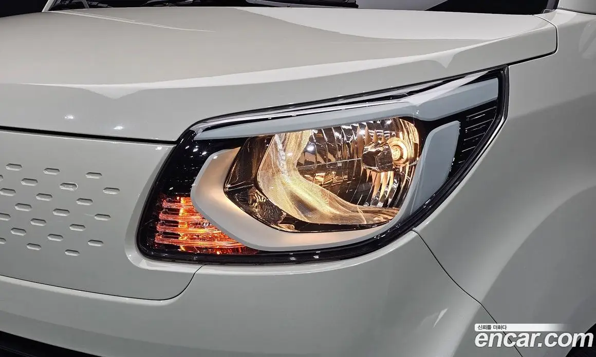 Kia Ray 2022 1.0 автомат (гидро), фото 8