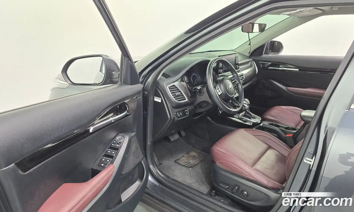 Kia Seltos 2021 1.6 автомат (гидро), фото 13