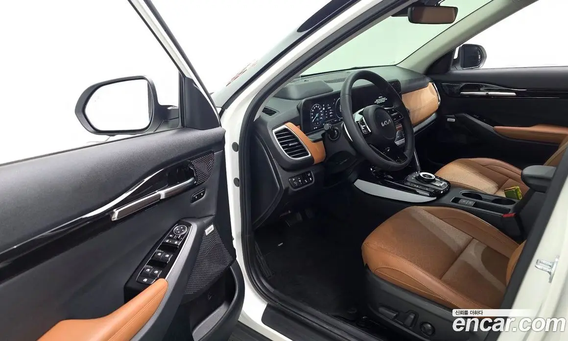 Kia Seltos 2023 2.0 автомат (гидро), фото 13