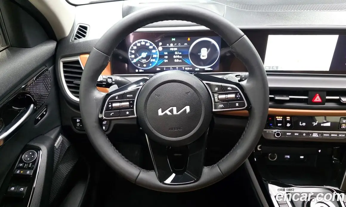 Kia Seltos 2023 2.0 автомат (гидро), фото 20