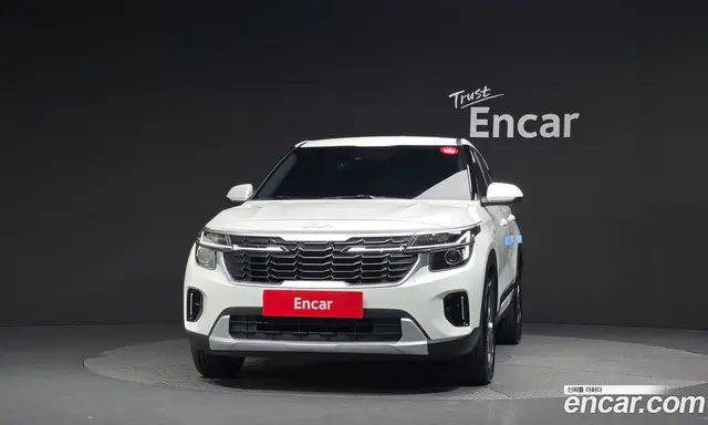 Kia Seltos 2024 2.0 автомат (гидро), миниатюра 3