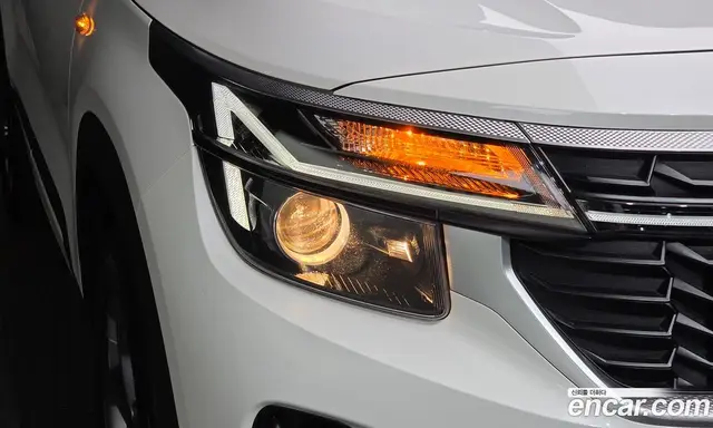 Kia Seltos 2024 2.0 автомат (гидро), миниатюра 8