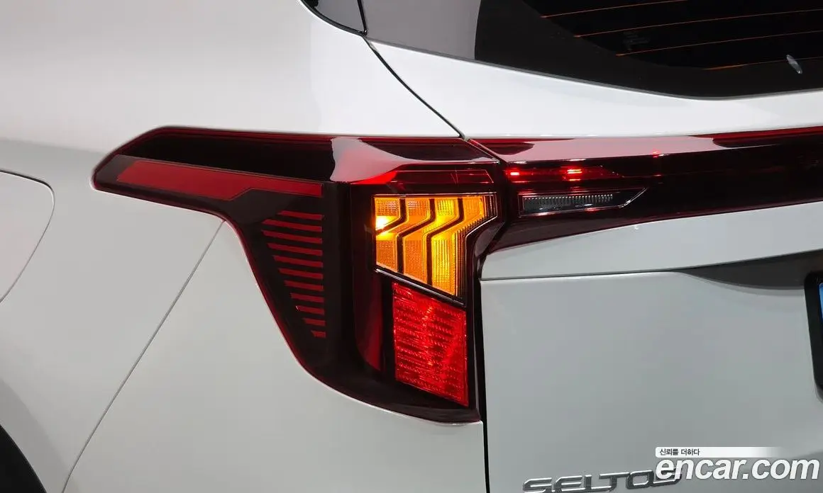 Kia Seltos 2024 2.0 автомат (гидро), фото 9