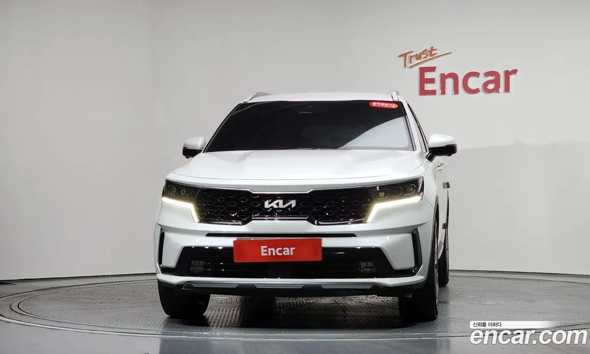 Kia Sorento 2023 2.2 автомат (гидро), фото 2 Kia Sorento 2023 2.2 автомат (гидро), фото 2