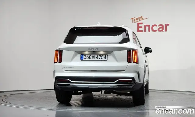 Kia Sorento 2023 2.2 автомат (гидро), миниатюра 3 Kia Sorento 2023 2.2 автомат (гидро), миниатюра 3