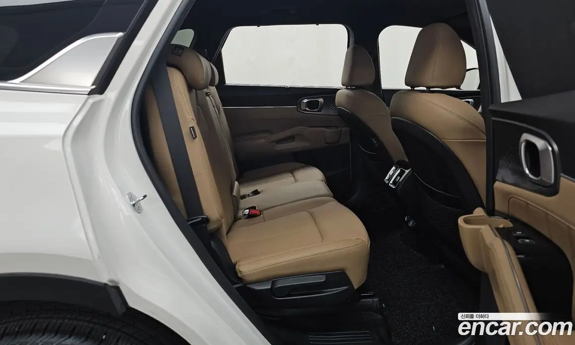 Kia Sorento 2024 1.6 автомат (гидро), фото 18