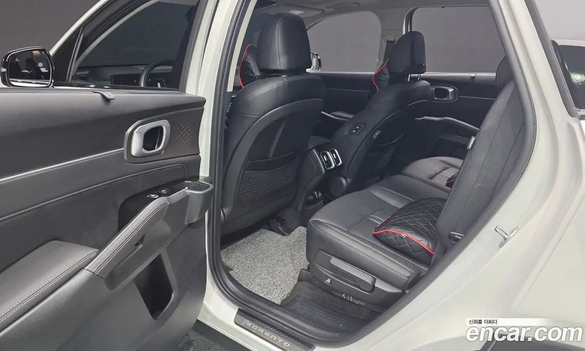 Kia Sorento 2025 2.2 автомат (гидро), фото 18 Kia Sorento 2025 2.2 автомат (гидро), фото 18