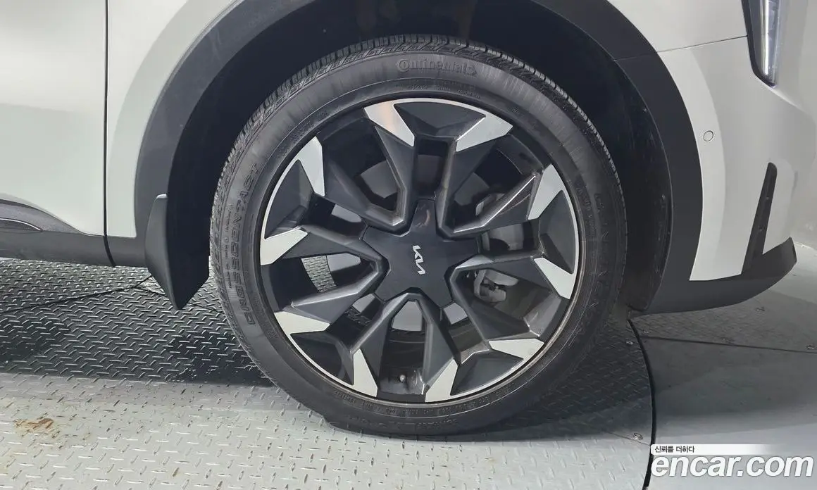 Kia Sorento 2025 2.2 автомат (гидро), фото 7 Kia Sorento 2025 2.2 автомат (гидро), фото 7