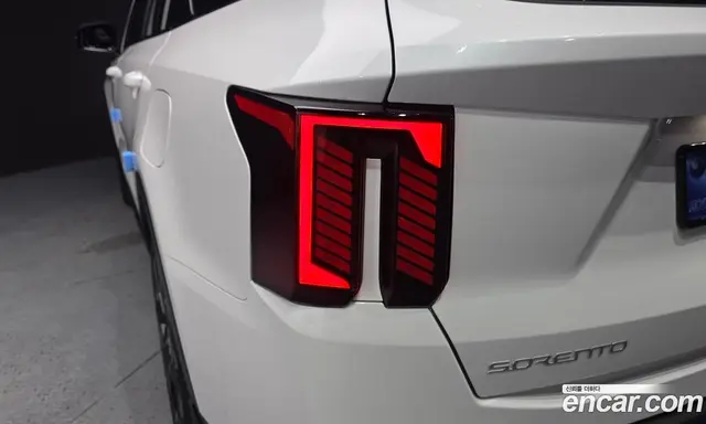 Kia Sorento 2025 2.2 автомат (гидро), миниатюра 9 Kia Sorento 2025 2.2 автомат (гидро), миниатюра 9