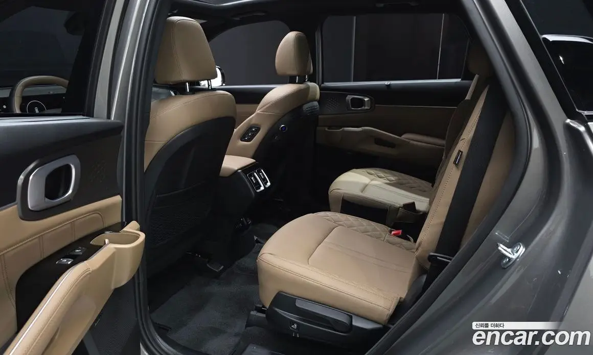 Kia Sorento 2025 2.5 автомат (гидро), фото 17 Kia Sorento 2025 2.5 автомат (гидро), фото 17