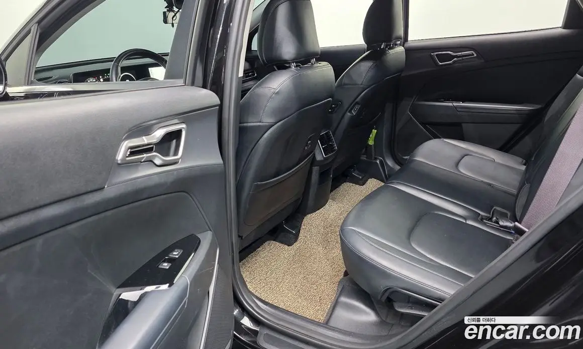 Kia Sportage 2021 1.6 автомат (гидро), фото 17