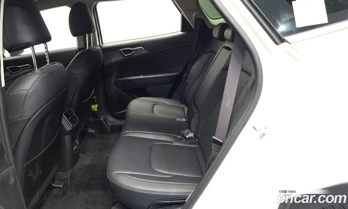 Kia Sportage 2025 1.6 автомат (гидро), фото 17 Kia Sportage 2025 1.6 автомат (гидро), фото 17