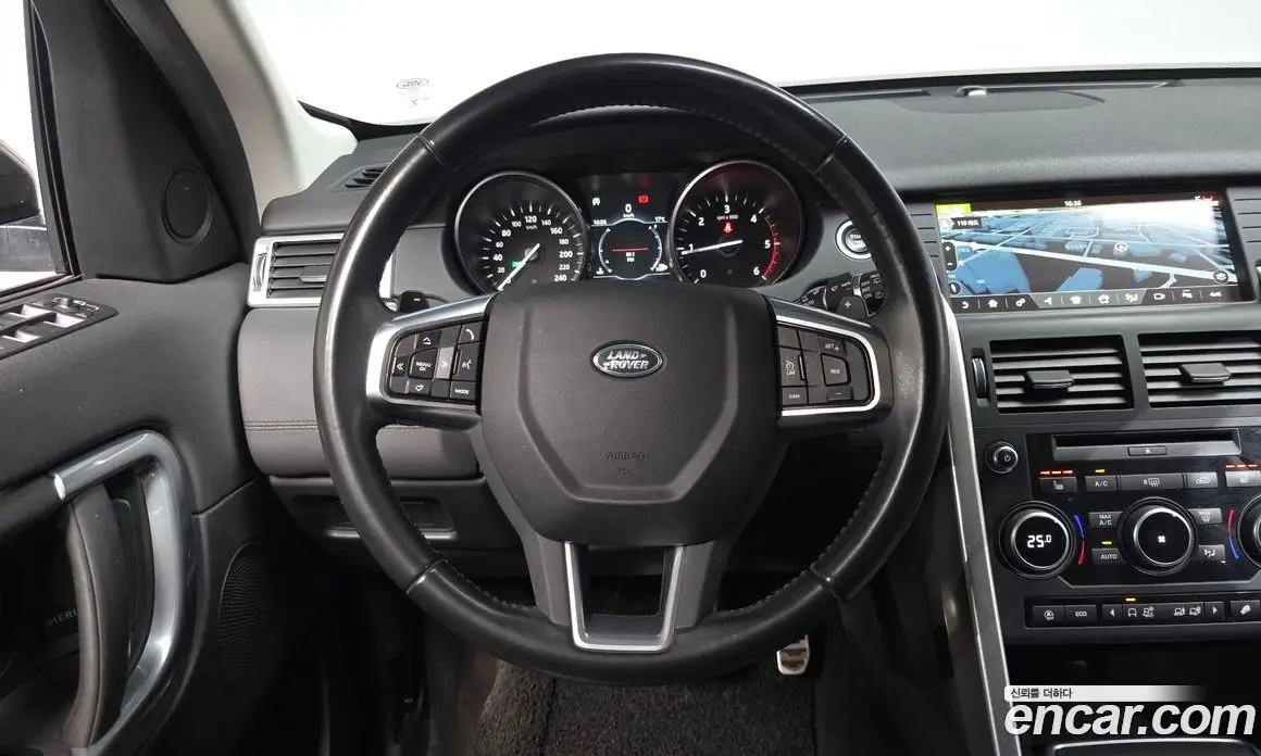 Land Rover Discovery Sport 2017 2.0 автомат (гидро), фото 18 Land Rover Discovery Sport 2017 2.0 автомат (гидро), фото 18