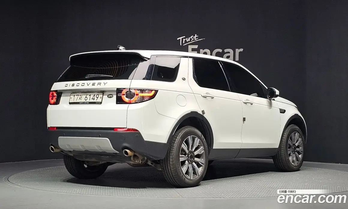 Land Rover Discovery Sport 2017 2.0 автомат (гидро), фото 2 Land Rover Discovery Sport 2017 2.0 автомат (гидро), фото 2