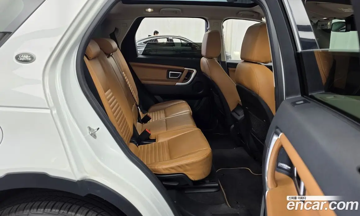Land Rover Discovery Sport 2017 2.0 автомат (гидро), фото 18 Land Rover Discovery Sport 2017 2.0 автомат (гидро), фото 18