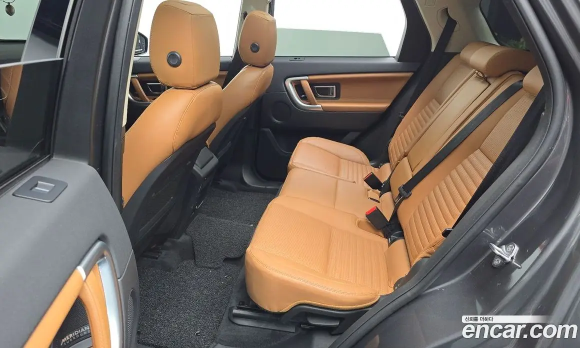 Land Rover Discovery Sport 2018 2.0 автомат (гидро), фото 17 Land Rover Discovery Sport 2018 2.0 автомат (гидро), фото 17