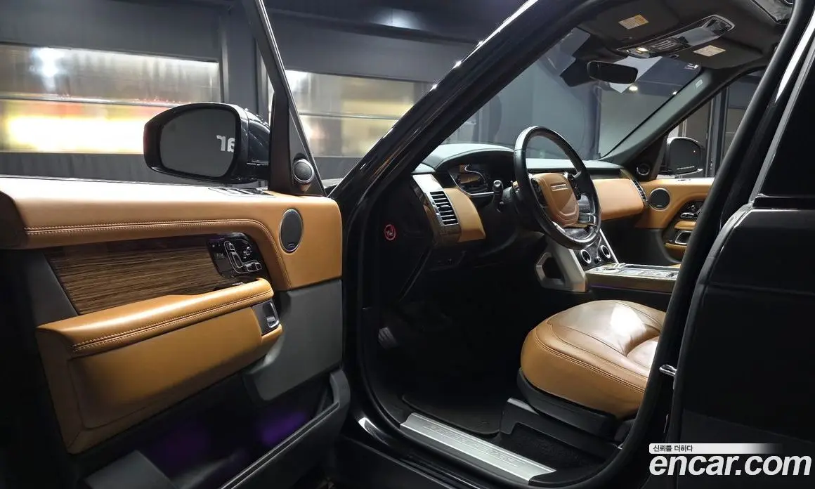Land Rover Range Rover 2018 4.4 автомат (гидро), фото 13 Land Rover Range Rover 2018 4.4 автомат (гидро), фото 13