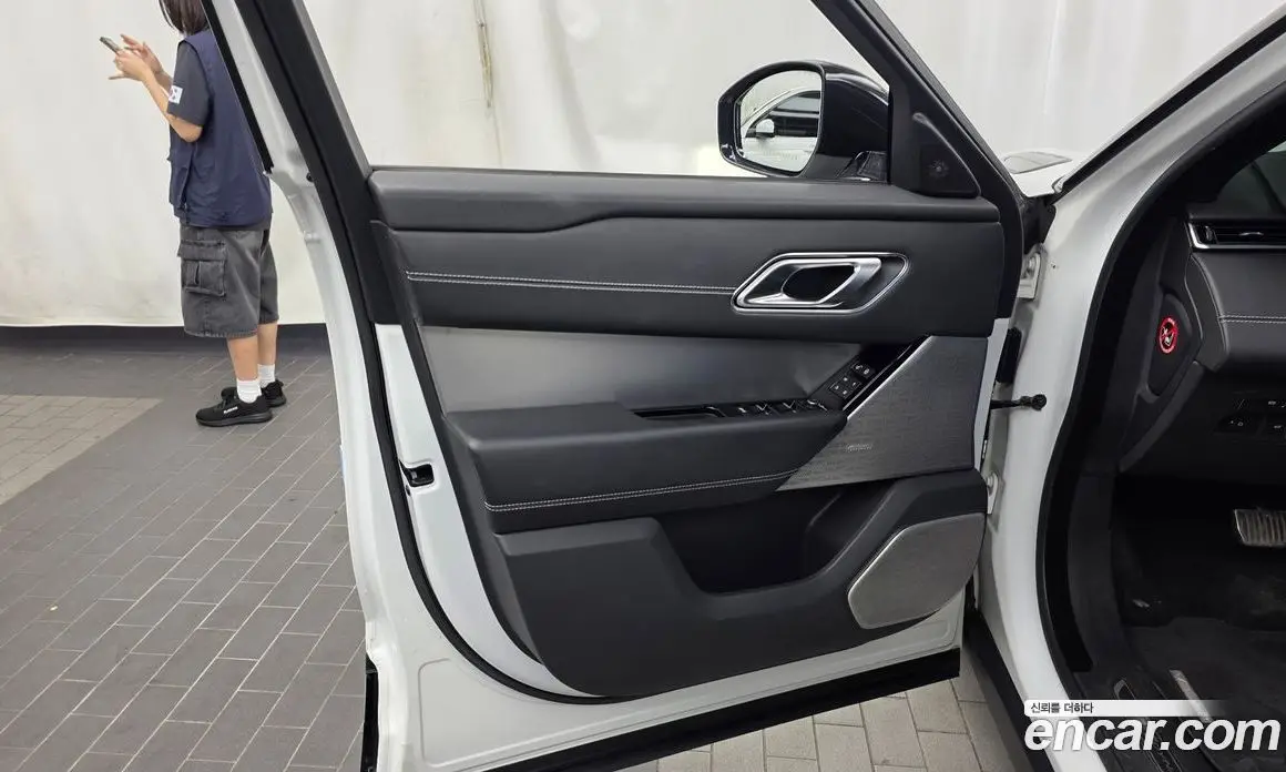 Land Rover Range Rover Velar 2019 3.0 автомат (гидро), фото 14