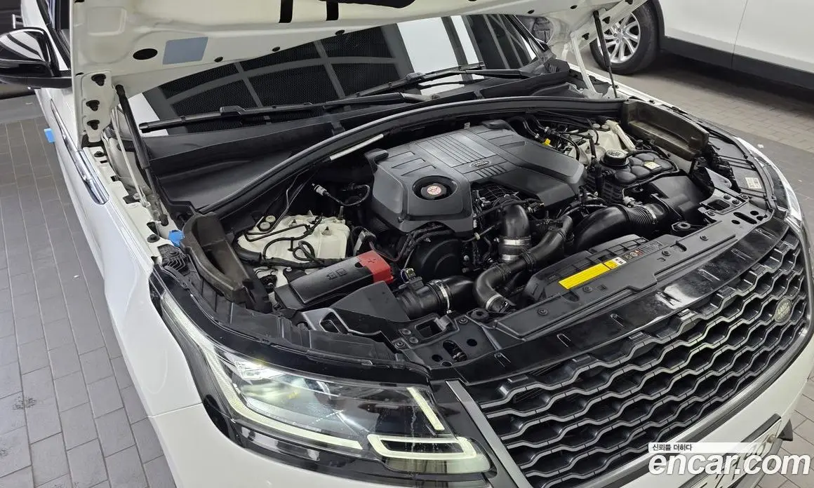Land Rover Range Rover Velar 2019 3.0 автомат (гидро), фото 6