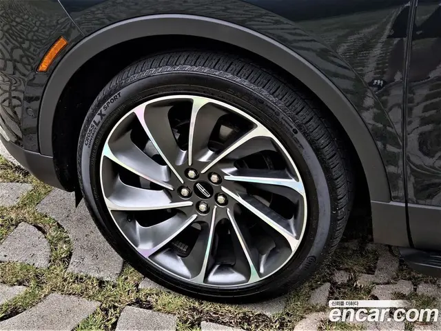 Lincoln Nautilus 2023 2.7 автомат (гидро), миниатюра 5