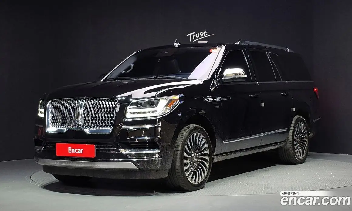 Lincoln Navigator 2020 3.5 автомат (гидро), фото 1 Lincoln Navigator 2020 3.5 автомат (гидро), фото 1