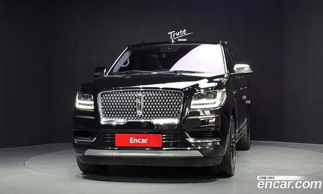 Lincoln Navigator 2020 3.5 автомат (гидро), миниатюра 3 Lincoln Navigator 2020 3.5 автомат (гидро), миниатюра 3