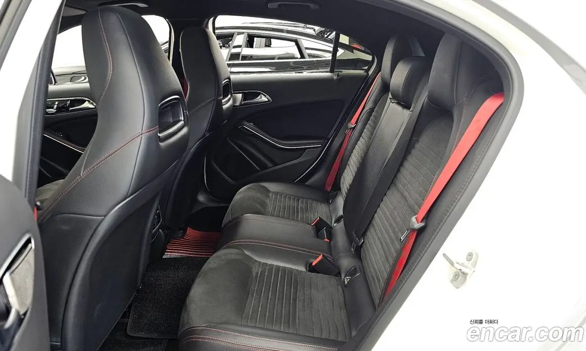 Mercedes-Benz A-Class 2017 2.0 автомат (гидро), фото 16