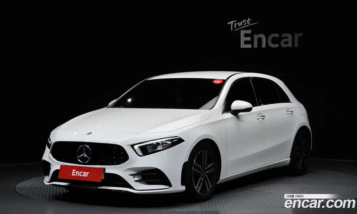 Mercedes-Benz A-Class 2021 2.0 автомат (гидро), фото 1 Mercedes-Benz A-Class 2021 2.0 автомат (гидро), фото 1