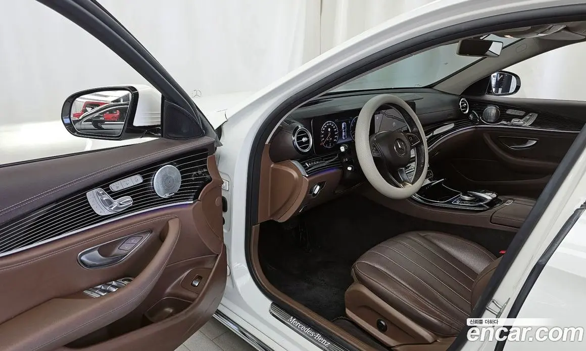 Mercedes-Benz E-Class 2018 3.0 автомат (гидро), фото 13 Mercedes-Benz E-Class 2018 3.0 автомат (гидро), фото 13