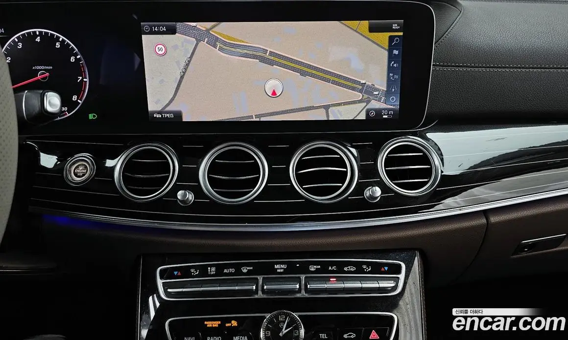 Mercedes-Benz E-Class 2018 3.0 автомат (гидро), фото 20 Mercedes-Benz E-Class 2018 3.0 автомат (гидро), фото 20