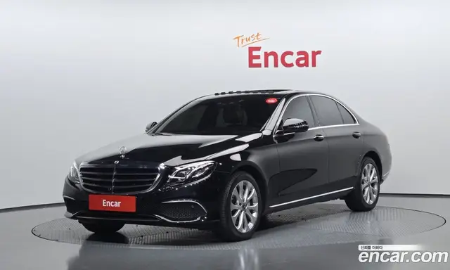 Mercedes-Benz E-Class, 2019, 28 008 км