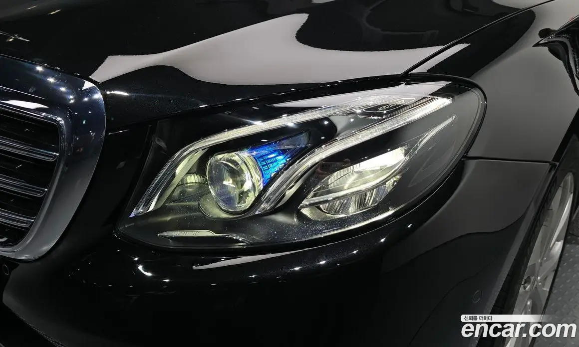 Mercedes-Benz E-Class 2019 2.0 автомат (гидро), фото 8