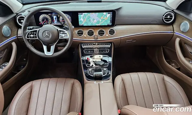 Mercedes-Benz E-Class 2019 2.0 автомат (гидро), миниатюра 10