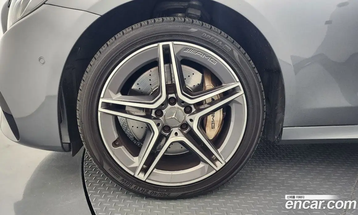 Mercedes-Benz E-Class 2019 3.0 автомат (гидро), фото 5 Mercedes-Benz E-Class 2019 3.0 автомат (гидро), фото 5