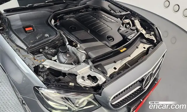 Mercedes-Benz E-Class 2019 3.0 автомат (гидро), миниатюра 6 Mercedes-Benz E-Class 2019 3.0 автомат (гидро), миниатюра 6