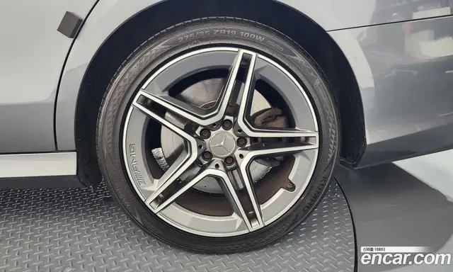 Mercedes-Benz E-Class 2019 3.0 автомат (гидро), миниатюра 7 Mercedes-Benz E-Class 2019 3.0 автомат (гидро), миниатюра 7