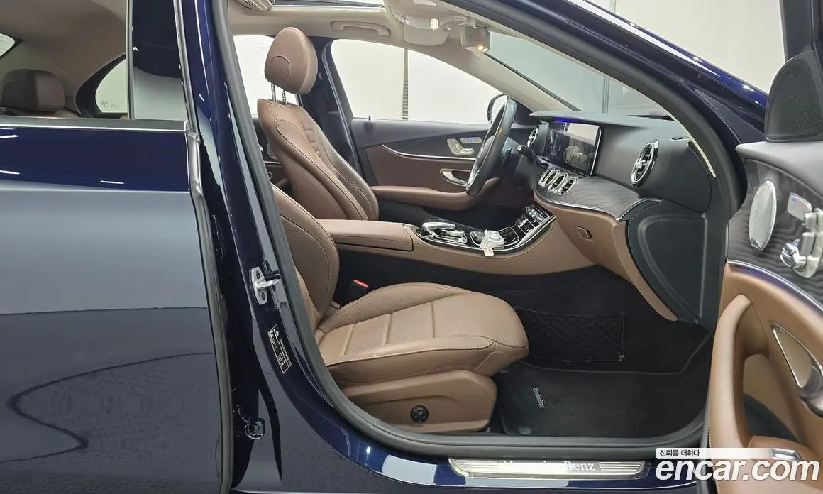 Mercedes-Benz E-Class 2020 2.0 автомат (гидро), фото 16
