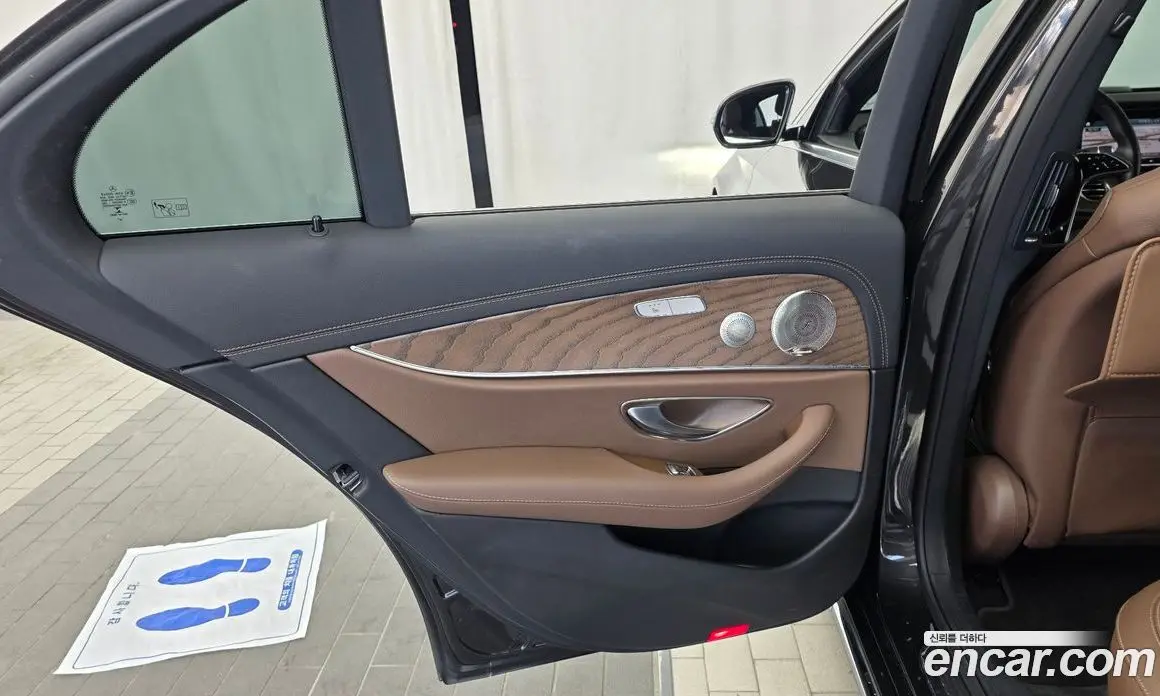 Mercedes-Benz E-Class 2021 2.0 автомат (гидро), фото 15