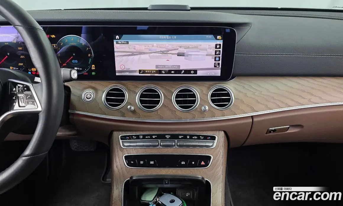 Mercedes-Benz E-Class 2021 2.0 автомат (гидро), фото 20