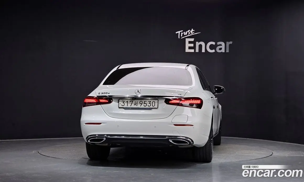 Mercedes-Benz E-Class 2021 2.0 автомат (гидро), фото 4