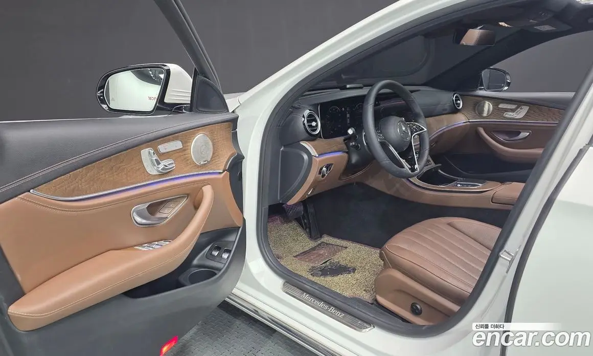 Mercedes-Benz E-Class 2022 2.0 автомат (гидро), фото 13