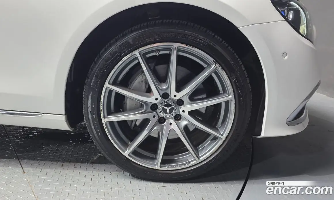 Mercedes-Benz E-Class 2022 2.0 автомат (гидро), фото 7